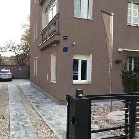 Apartments N10 Zagreb Exteriör bild